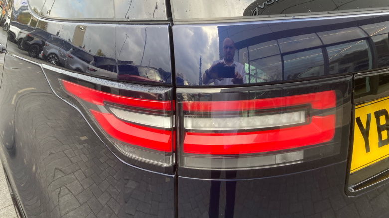 Land Rover Discovery 3.0 SD6 Landmark Edition 5dr Auto Diesel Station Wagon